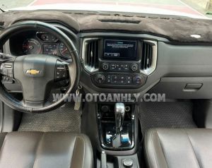 Xe Chevrolet Colorado High Country 2.5L 4x4 AT 2019