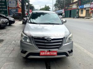 Xe Toyota Innova 2.0E 2014