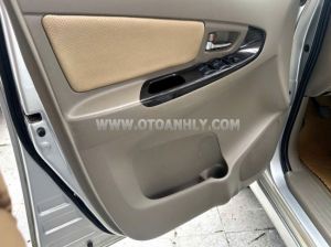 Xe Toyota Innova 2.0E 2014