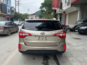 Xe Kia Sorento DMT 2.2L 2WD 2014