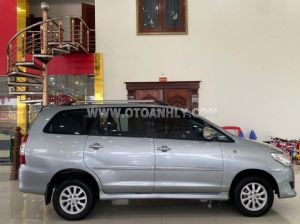 Xe Toyota Innova 2.0E 2012