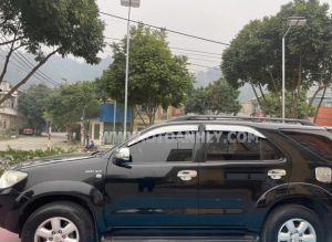 Xe Toyota Fortuner 2.7V 4x4 AT 2010