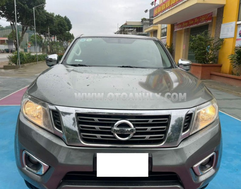 Nissan Navara SL 2.5 MT 4WD