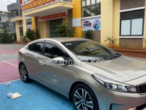 Xe Kia Cerato 1.6 MT 2018