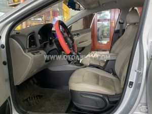 Xe Hyundai Elantra 1.6 MT 2016