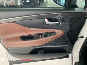 Xe Hyundai SantaFe Cao cấp 2.2L HTRAC 2022