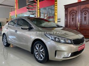 Xe Kia Cerato 1.6 MT 2017