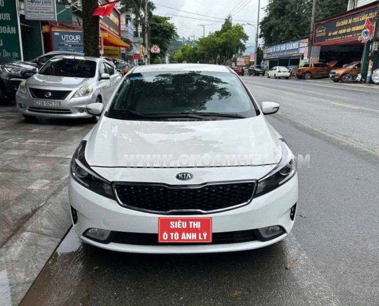 Kia Cerato 1.6 MT