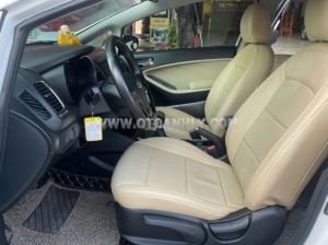 Xe Kia Cerato 1.6 MT 2018