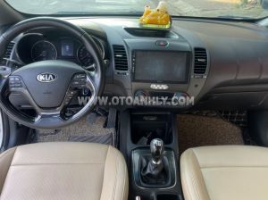 Xe Kia Cerato 1.6 MT 2018
