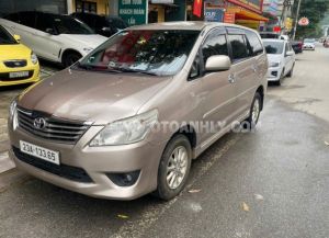 Xe Toyota Innova 2.0E 2013