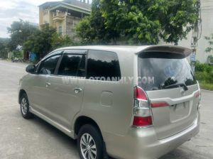 Xe Toyota Innova 2.0E 2015