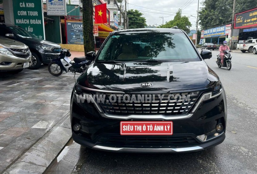 Kia Carnival Premium 2.2D