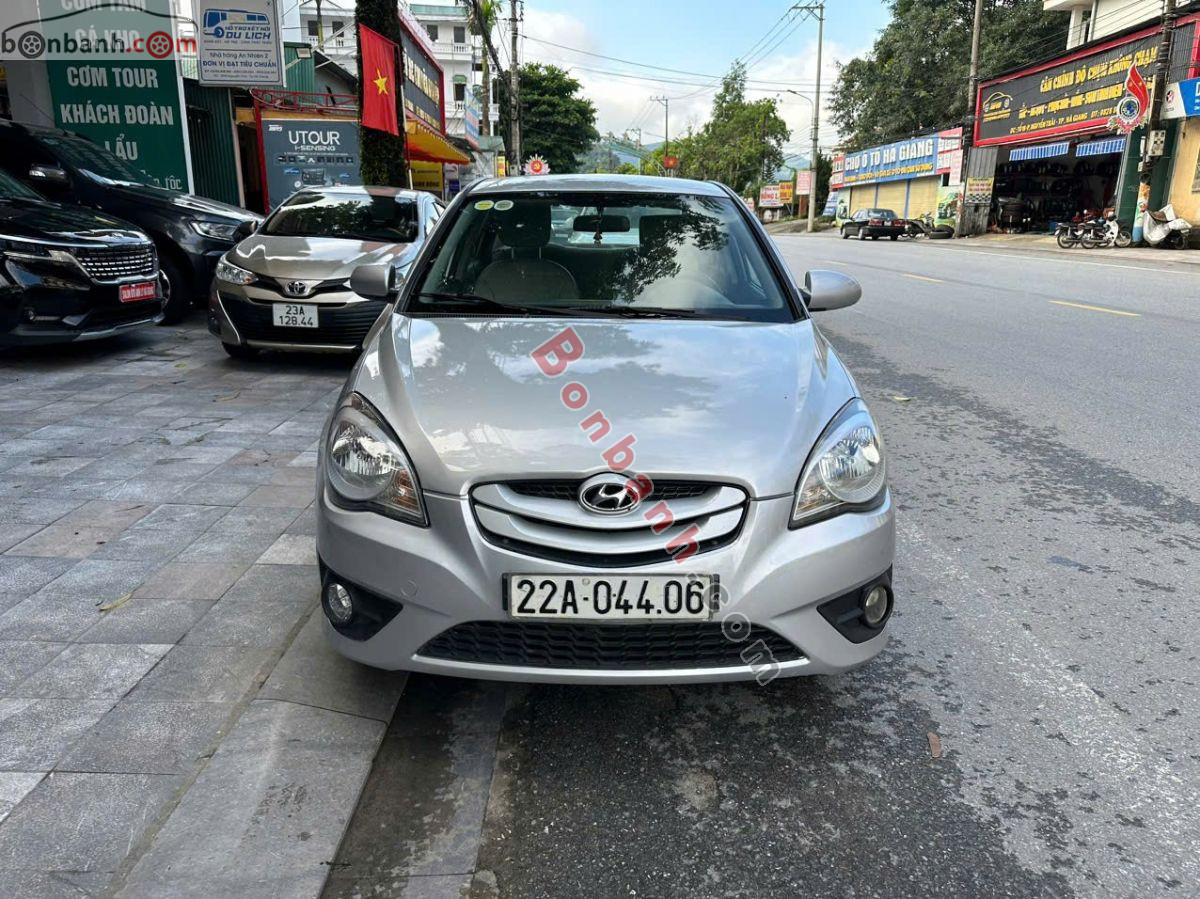 Hyundai Verna 1.4 MT