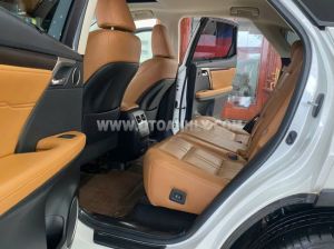 Xe Lexus RX 300 2021