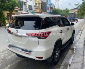 Xe Toyota Fortuner 2.7V 4x2 AT 2019