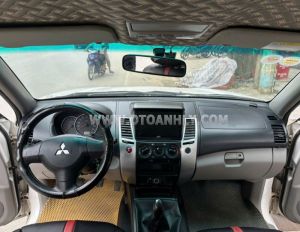 Xe Mitsubishi Pajero Sport D 4x2 MT 2016