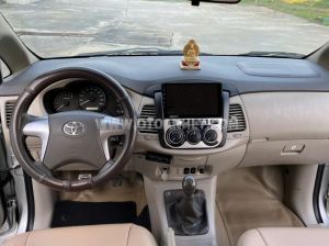 Xe Toyota Innova 2.0E 2014