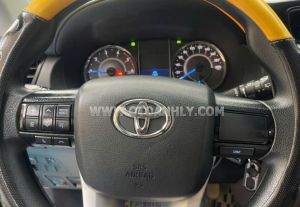Xe Toyota Fortuner 2.4G 4x2 MT 2017