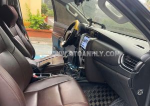 Xe Toyota Fortuner 2.4G 4x2 MT 2017