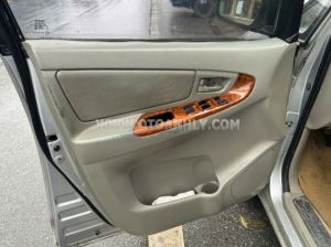 Xe Toyota Innova J 2007