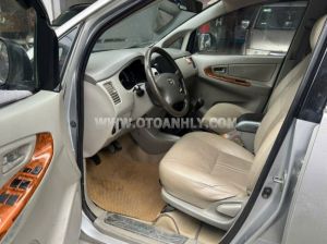 Xe Toyota Innova J 2007