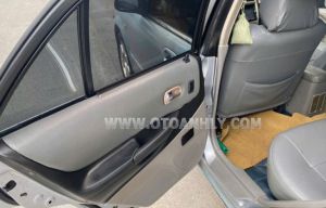 Xe Ford Laser GHIA 1.8 MT 2002