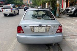 Xe Ford Laser GHIA 1.8 MT 2002