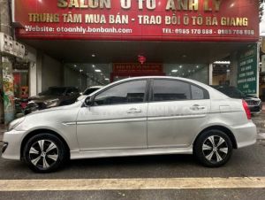 Xe Hyundai Verna 1.4 MT 2010