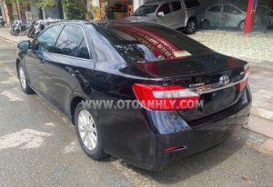 Xe Toyota Camry 2.0E 2013