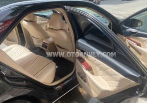 Xe Toyota Camry 2.0E 2013