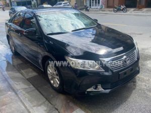 Xe Toyota Camry 2.0E 2013