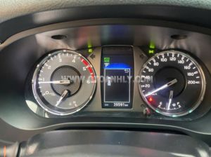 Xe Toyota Hilux 2.4L 4x2 AT 2021