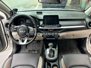 Xe Kia K3 Luxury 1.6 AT 2025