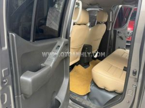 Xe Nissan Navara LE 2.5MT 4WD 2013