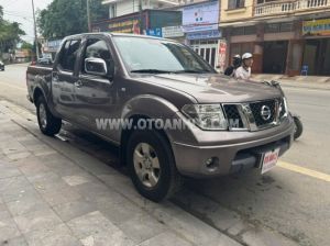 Xe Nissan Navara LE 2.5MT 4WD 2013