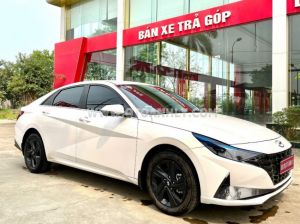 Xe Hyundai Elantra 1.6 AT Đặc biệt 2024