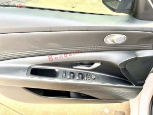 Xe Hyundai Elantra 1.6 AT Đặc biệt 2024