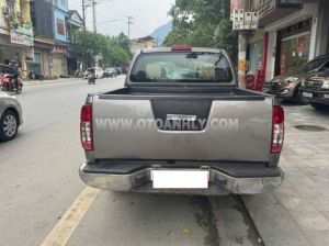 Xe Nissan Navara LE 2.5MT 4WD 2013