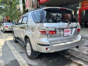 Xe Toyota Fortuner 2.5G 2009