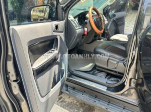 Xe Ford Ranger XLS 2.2L 4x2 AT 2015