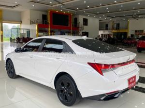 Xe Hyundai Elantra 1.6 AT Đặc biệt 2024