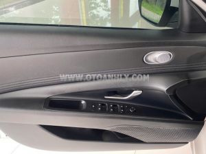 Xe Hyundai Elantra 1.6 AT Đặc biệt 2024