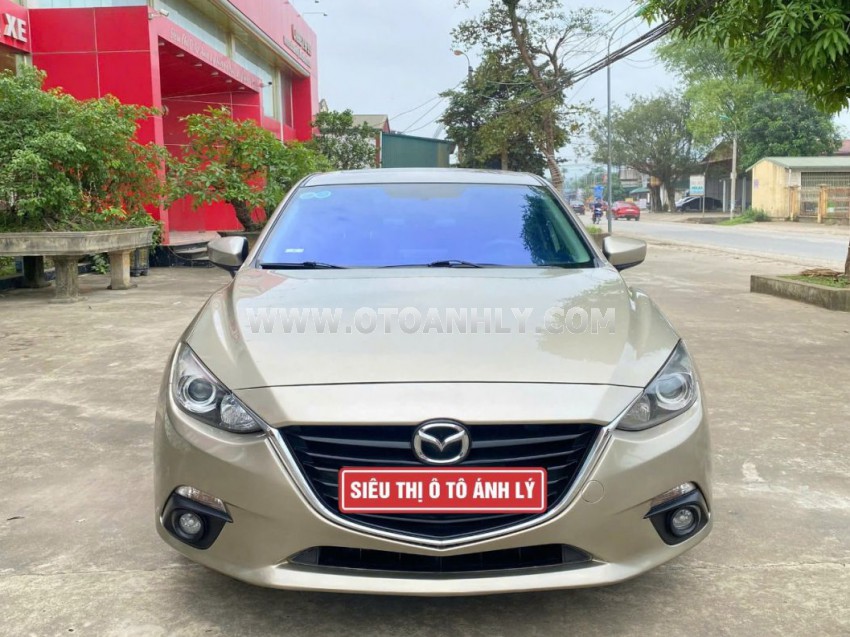Mazda 3 1.5 AT