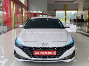 Hyundai Elantra 1.6 AT Đặc biệt