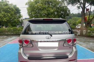 Xe Toyota Fortuner 2.7V 4x2 AT 2012