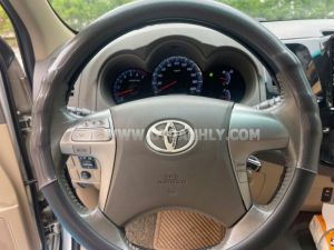 Xe Toyota Fortuner 2.7V 4x2 AT 2012