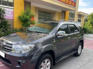 Xe Toyota Fortuner 2.5G 2009