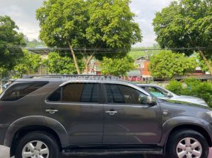 Xe Toyota Fortuner 2.5G 2009