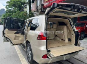 Xe Lexus LX 570 2016